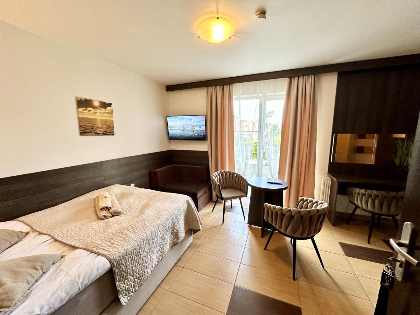 Ambre Mare - Wypoczynek Pod Palmami Bed & Breakfast Поберово Екстериор снимка